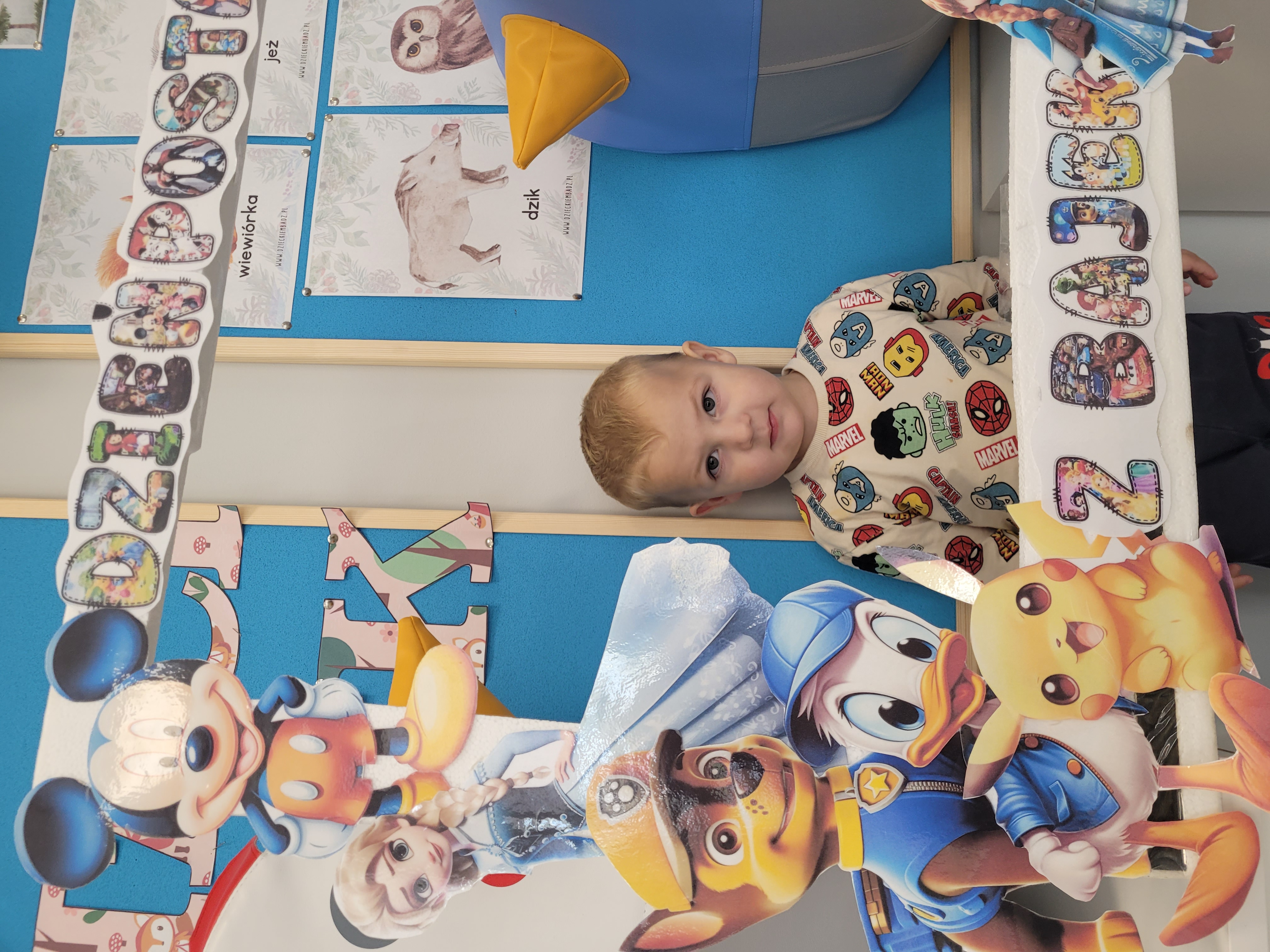 slideshow image